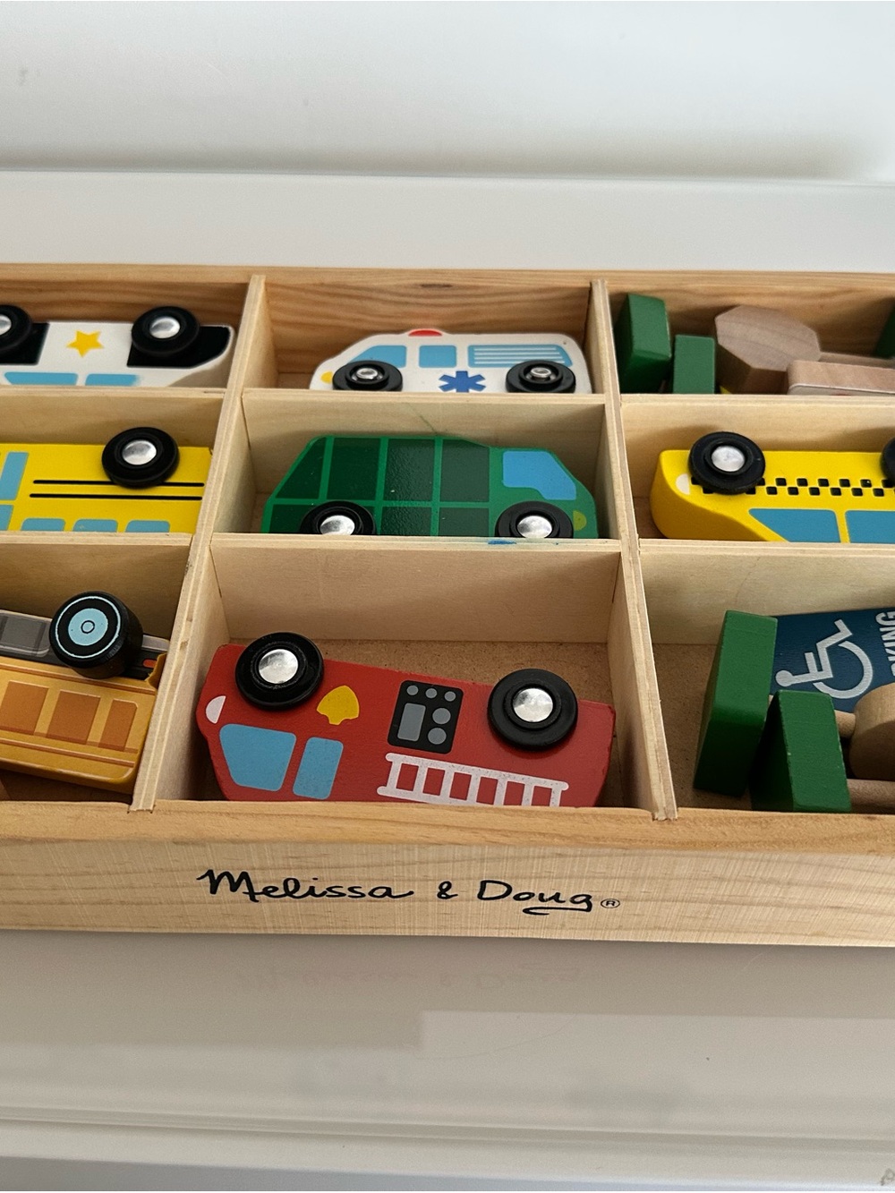 Melissa & Doug Wooden Vehicle Set in Red, Green, Yellow, White, Blue